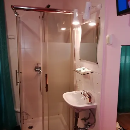 Residencial Camoes 2* Lissabon