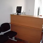Residencial Camoes Panzió 2*