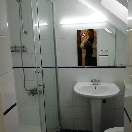 Residencial Camoes Oda ve Kahvaltı Lisboa