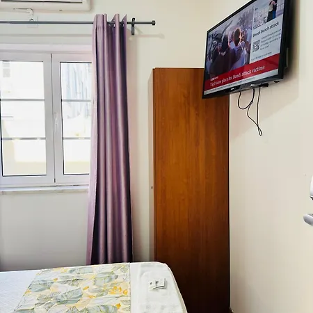 Residencial Camoes Couette-café